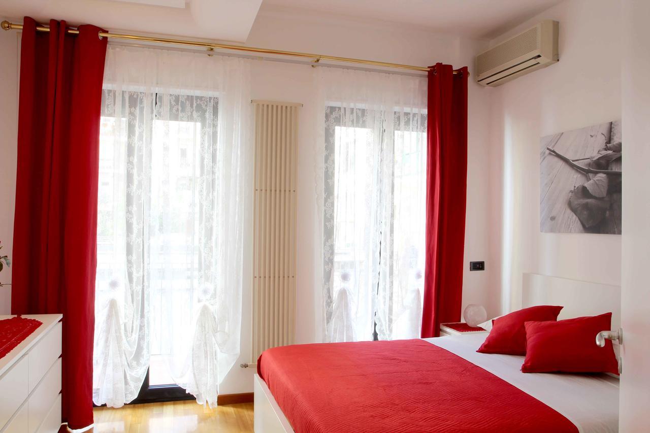 Apartment De Rossi Bari Exterior photo